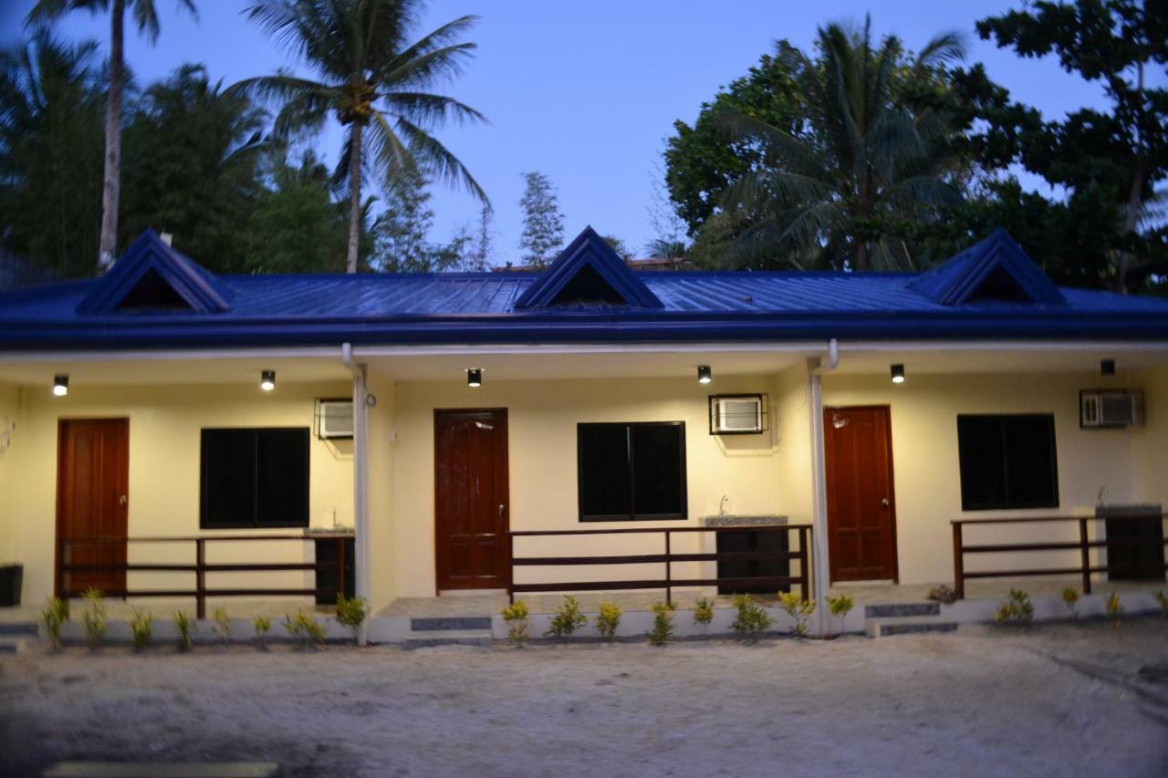 Janna'S Place Hotel เจเนอรัลลูนา ภายนอก รูปภาพ