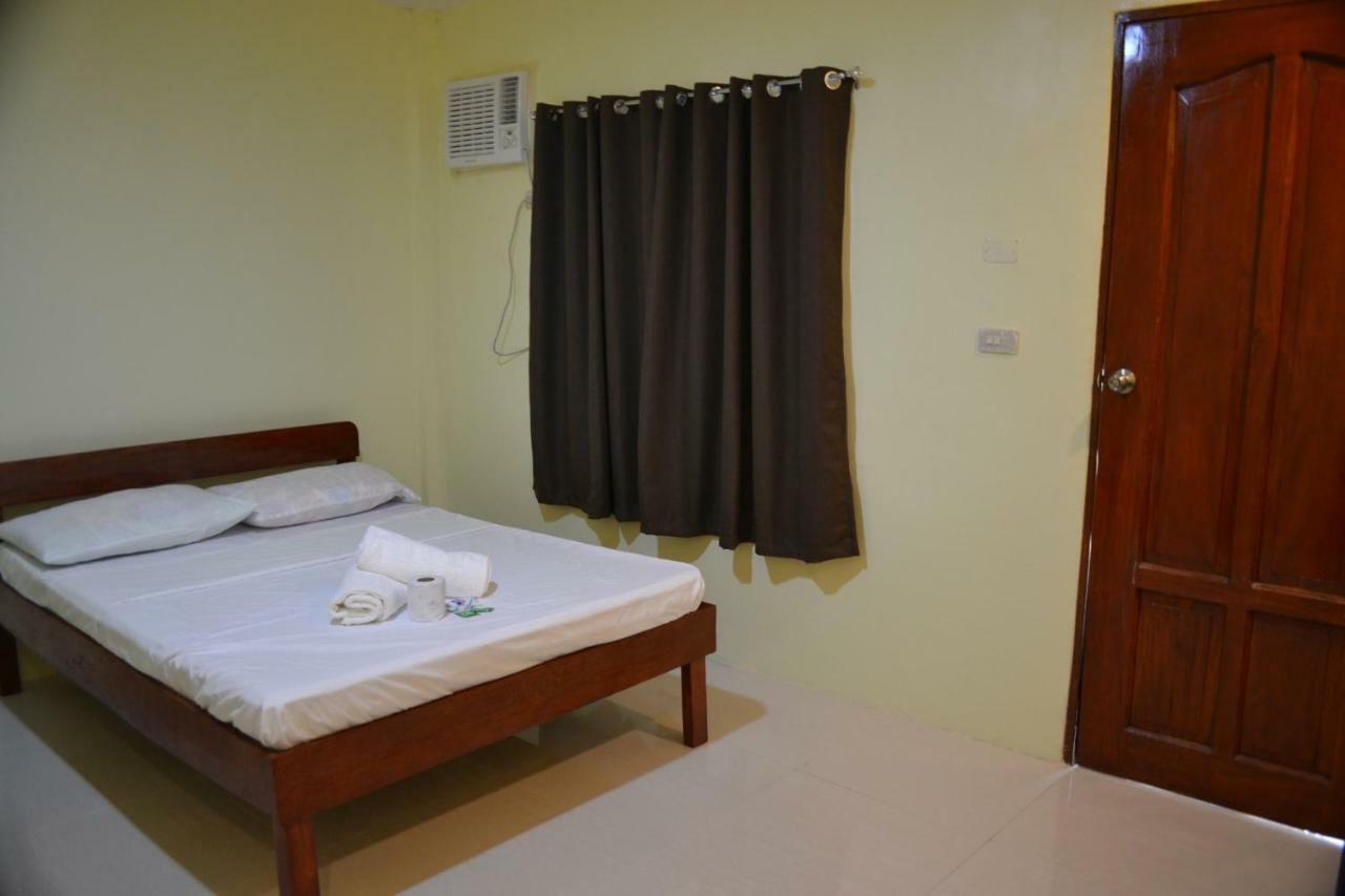 Janna'S Place Hotel เจเนอรัลลูนา ภายนอก รูปภาพ